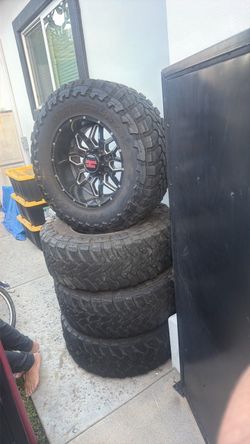 2018 Ford F250 super duty rims and tires 2018 Ford F250 super duty rims and tires