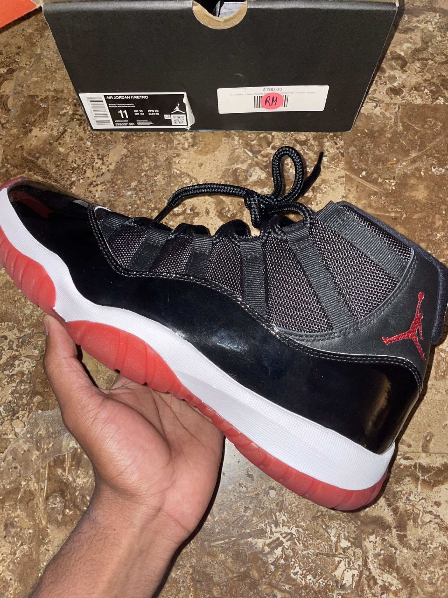 Jordan 11 Retro Playoffs Bred (2019)