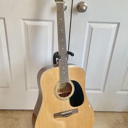 Mitchell acoustic guitar 