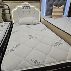 Brand new 12" thick plush innerspring twin mattress