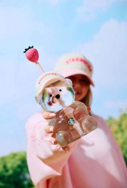 Starbucks bear cup