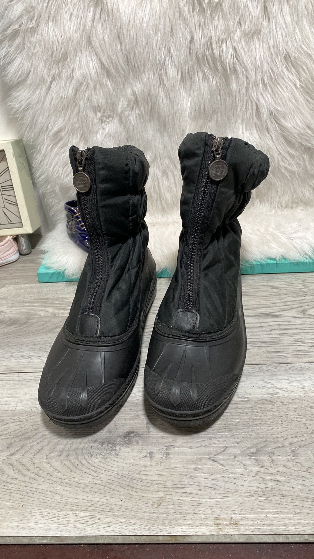 vintage SOREL WATERPROOF BLACK Kaufman  SIZE 9 Winter Rubber boots Ladies Zip