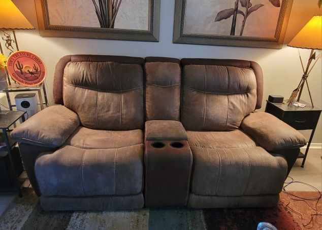 Dual Reclining Sofa