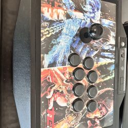 MadCatz TE2 Arcade Fightstick (Compatible With PS4/PS5/PC