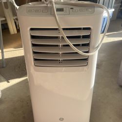 GE 5,000 BTU DOE Portable Air Conditioner AC unit, up to 200 sq. ft.