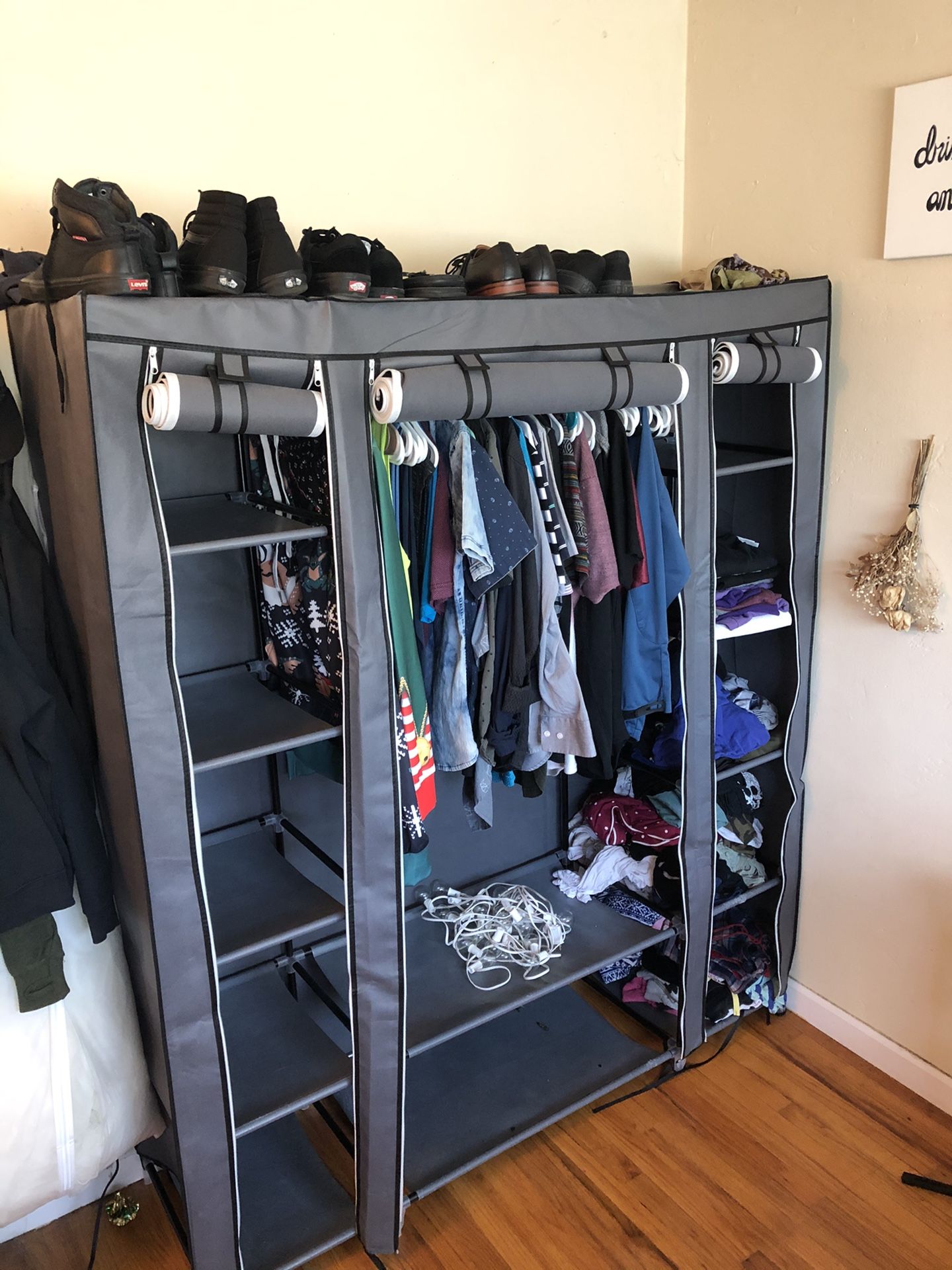 Closet Storage Organizer