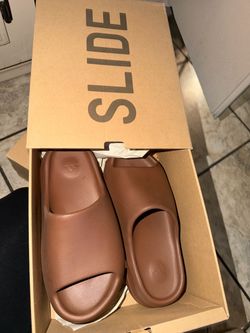 yeezy slides