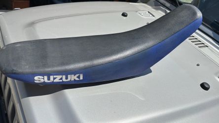Drz400s seat black and blue excellent condition