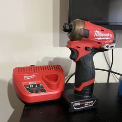 Milwaukee M12 FUEL SURGE Brushless Cordless 1/4 in. Hex Impact Driver