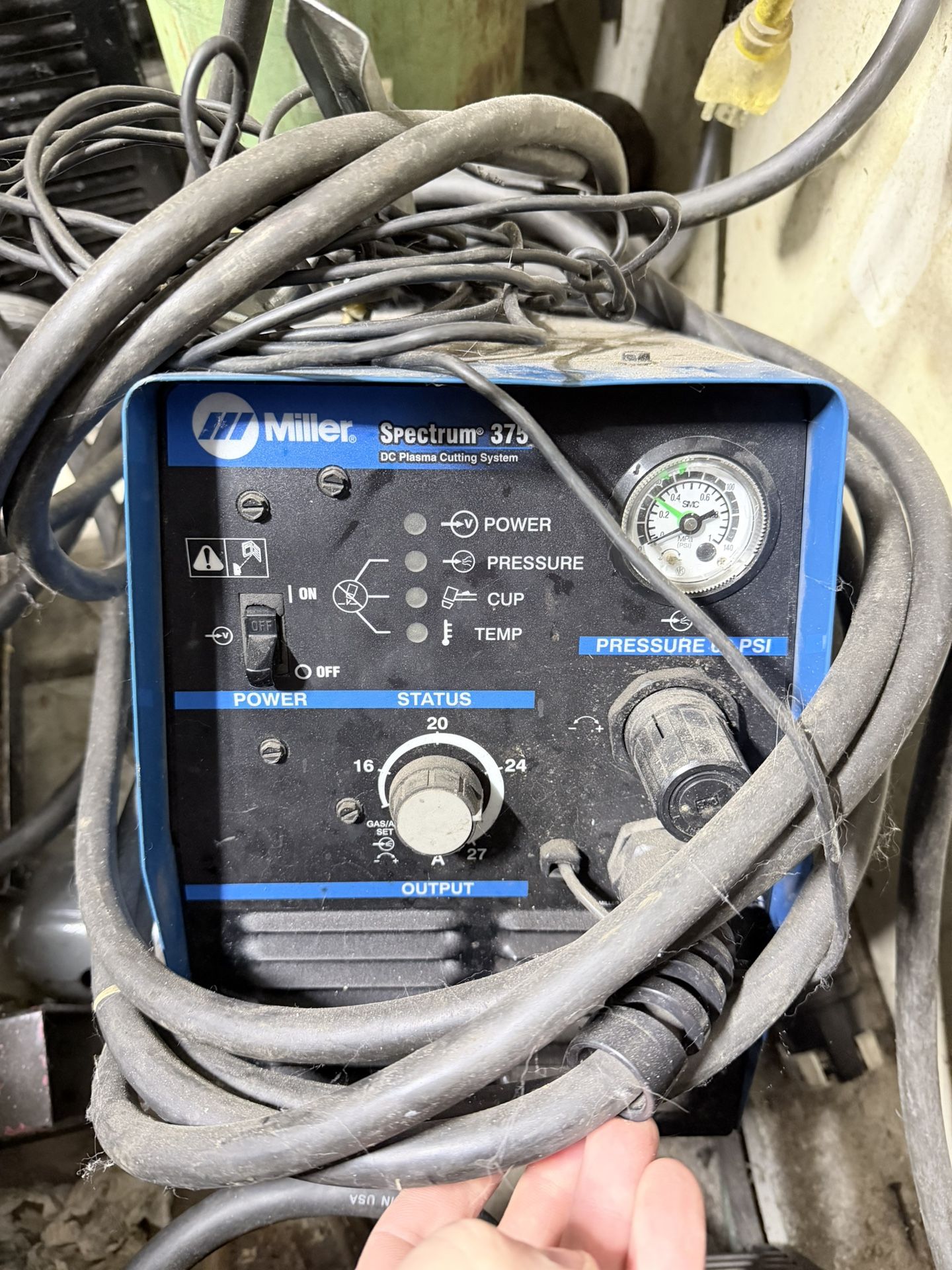 Miller Spectrum 375 Plasma Cutter 