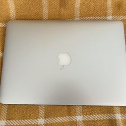 2015 Body MacBook Air (A1466) (13.3-inch) - Refurbished 