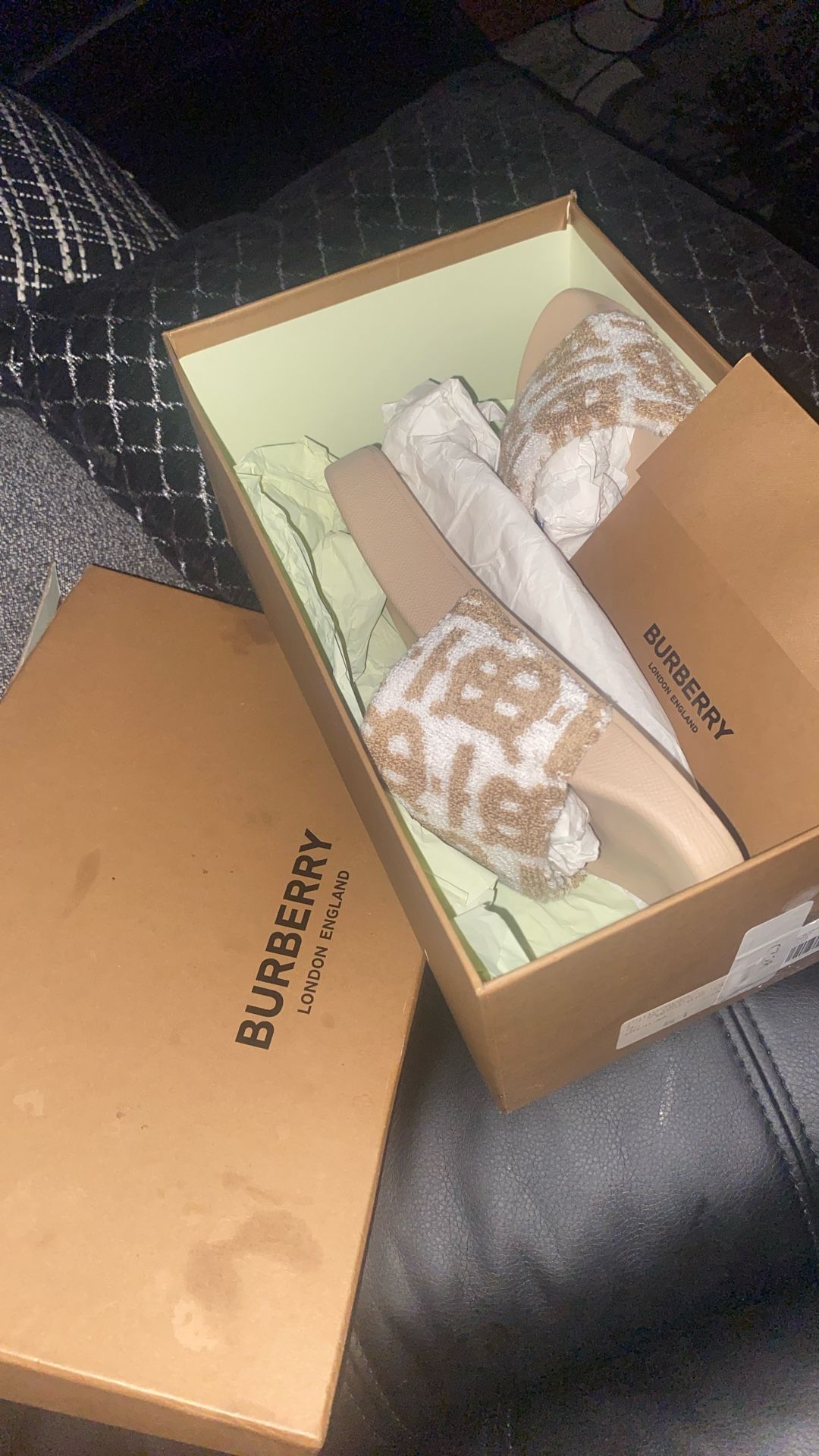 Burberry sandals Size 7