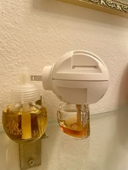 Airwick Essential Oils Air Freshener, 1 Unit & 1 Refills