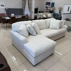 CHESSINGTON IVORY 2-PIECE RAF CHAISE SECTIONAL
