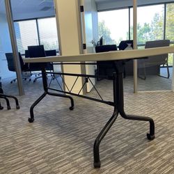 Folding Table 