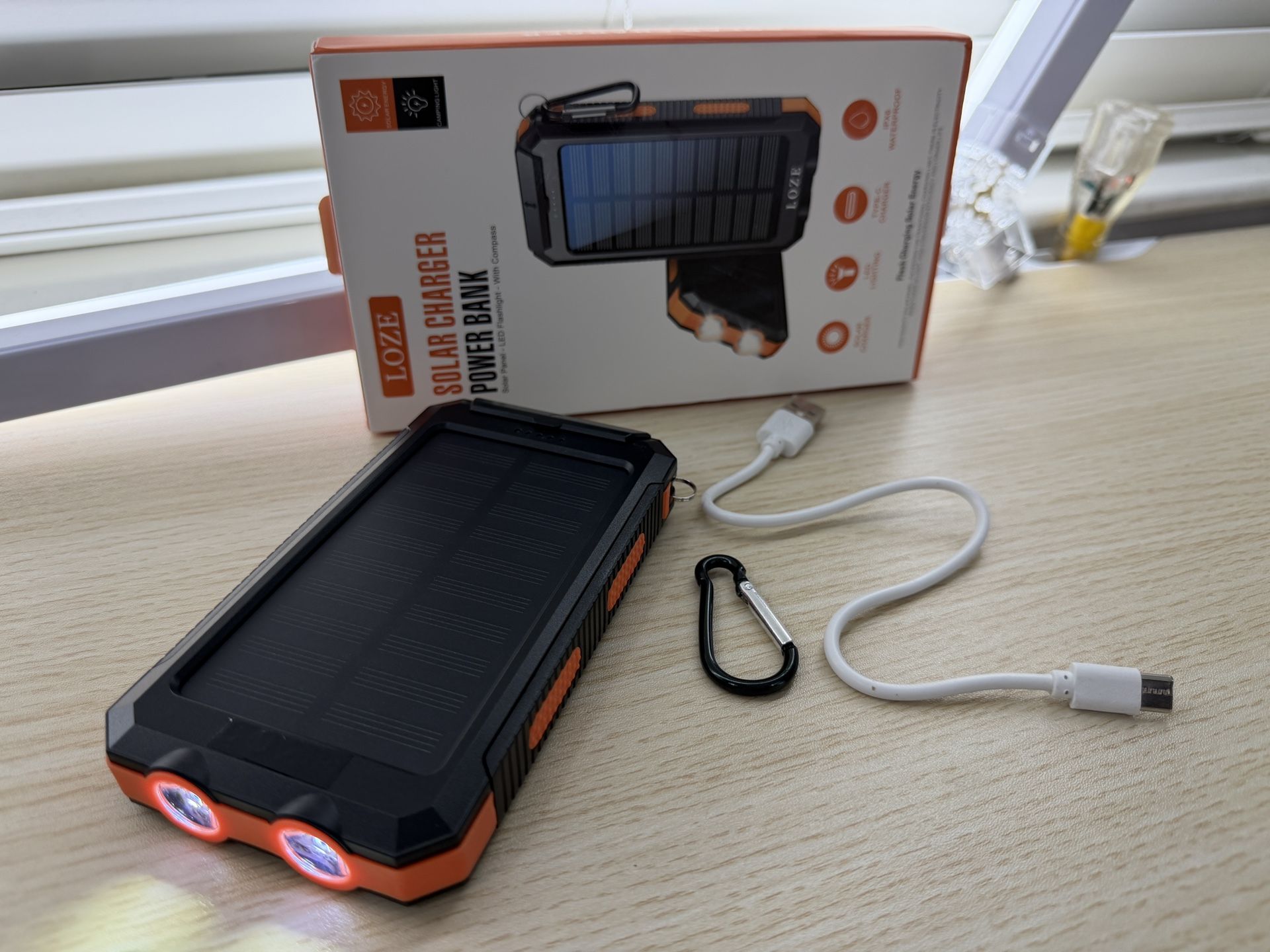 Brand New LOZE 10000mAh Solar Power Bank – Portable Charger with USB-C, Dual USB Ports, Flashlight & Compass – Outdoor Camping Power Bank SKU175-S1