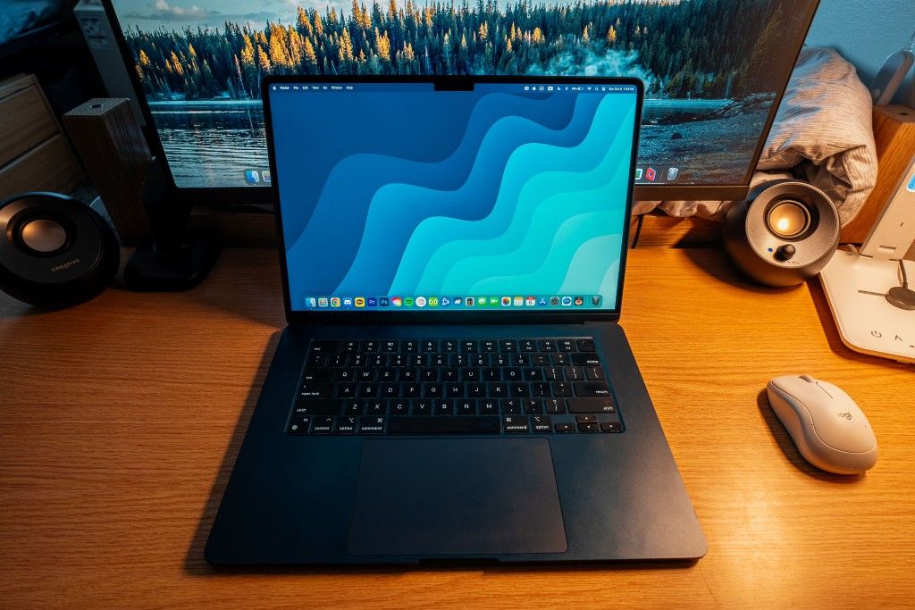15 inch Macbook Air M2