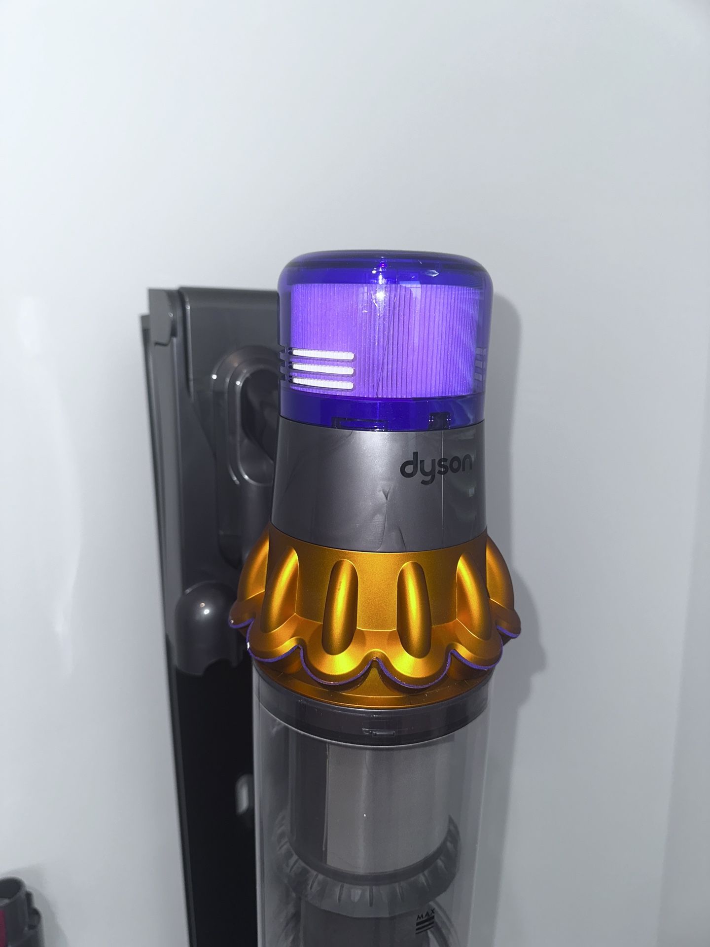 Dyson V15 Submarine Vacuum Cleaner