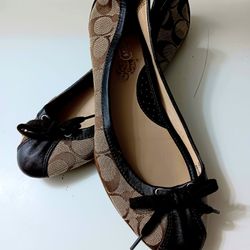 COACH FLATS No Low Ballers O.B.O. 