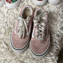 Girls Pink Vans 