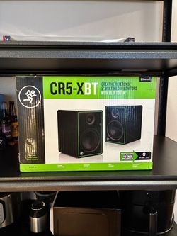 Mackie CR5-XBT 5" Multimedia Monitors with Bluetooth