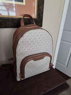 MICHAEL KORS BAG PACK
