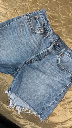 Levi Shorts Size 31