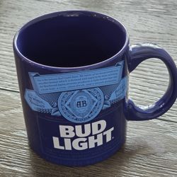 BUD LIGHT Blue Coffee Mug 2018 Anheuser Busch 20oz Extra Large Ceramic Mug