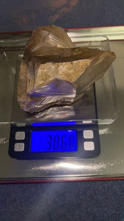 Raw Flint Rock Specimen 3860g