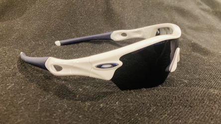 BRAND NEW Oakley Sunglasses $80 ONLY