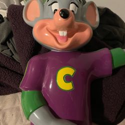  Chuck E Cheese Photo Ride Statue