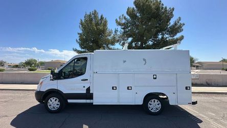 2019 Ford Transit Cutaway