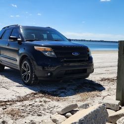 2015 Ford Explorer