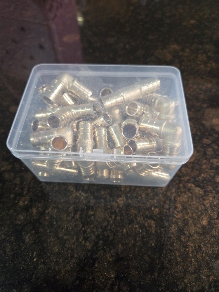 Brass PEX Fitting 1/2