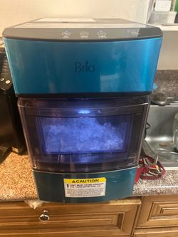 Countertop ice maker-740i