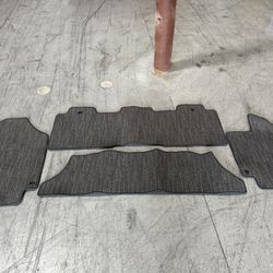 Mercedes C(contact info removed)/ Mat