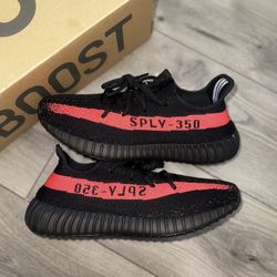 Yeezy 350 Core Red / Red Stripe Size 11.5