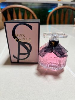 Women’s perfume