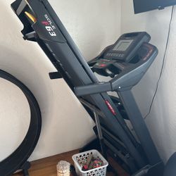 Treadmill Gym Quality Works Great! 