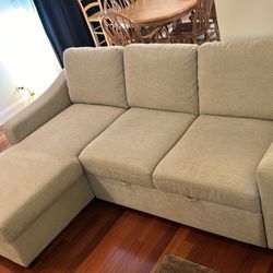 Modular L-Shaped Sleeper Sofa with Built-In Charging – Excellent Condition