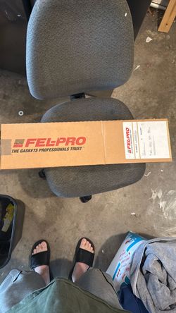 Fel-Pro Gasket Set in Box for 4.0L Jeep