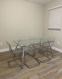 Dining Table + Chairs