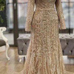 Beautiful Gold Gown 