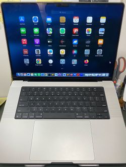 Very new looking M1 MacBook Pro 16 inch 2021