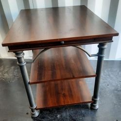 Side/end table with pull out shelf - $40