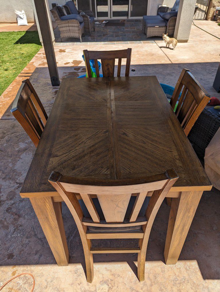 Hardwood Kitchen/Outdoor Table And 4 Chairs