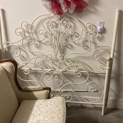 Iron Head And Footboard Painte White