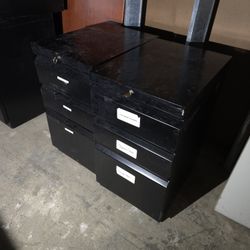 3 Drawer Pedestal Cabinet 
