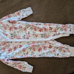 Pink flower baby sleepsuit without feet