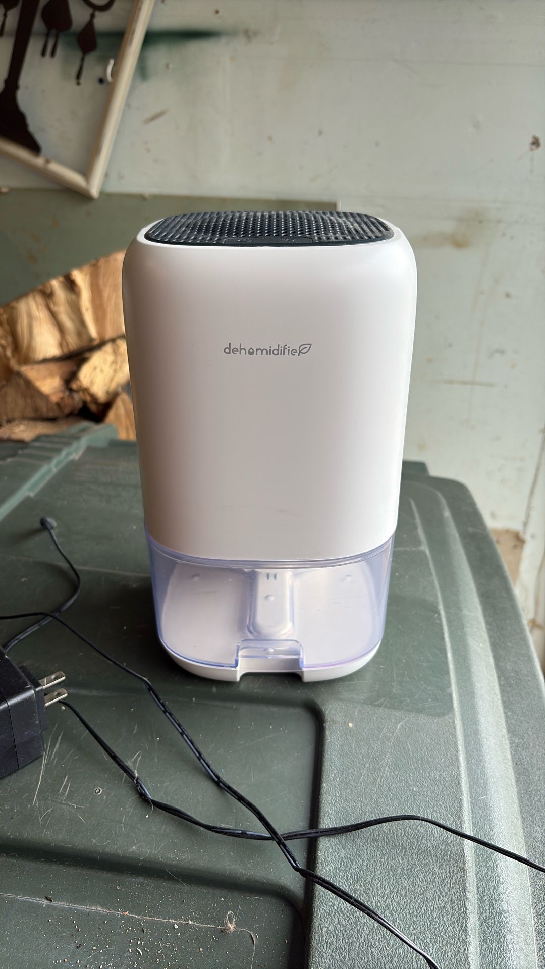 Dehumidifier 